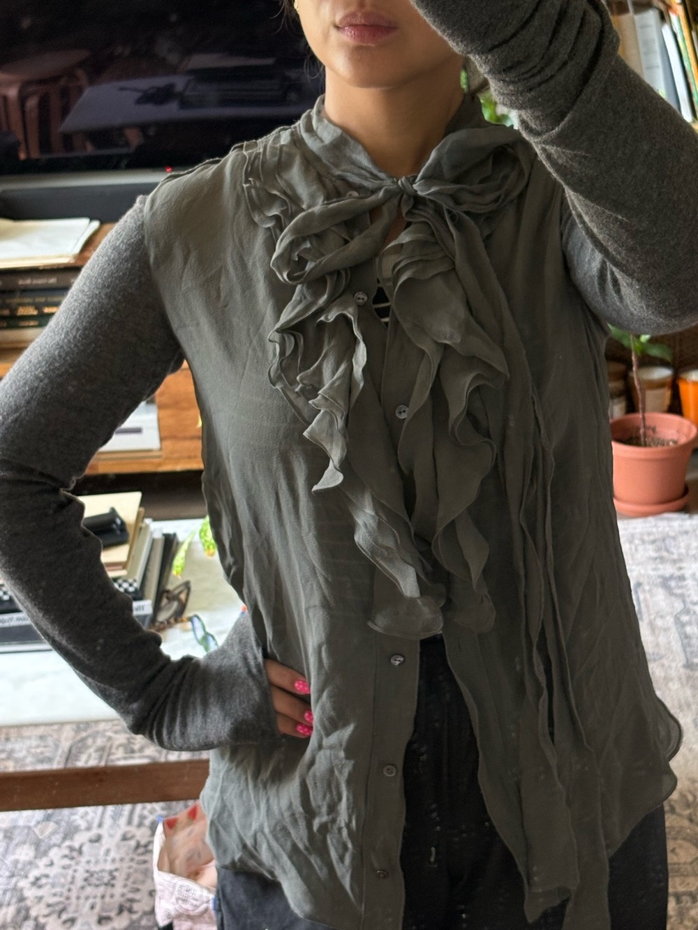 Dolce & Gabbana vintage Y2K silk wool tie neck ruffle cardigan sweater sz S /M